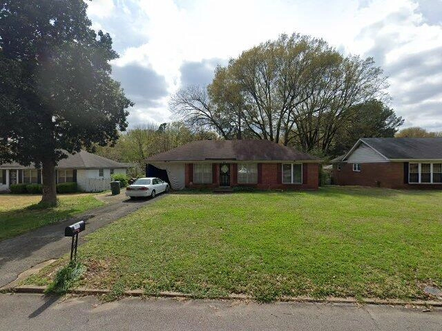 House image located at Memphis, TN 38116