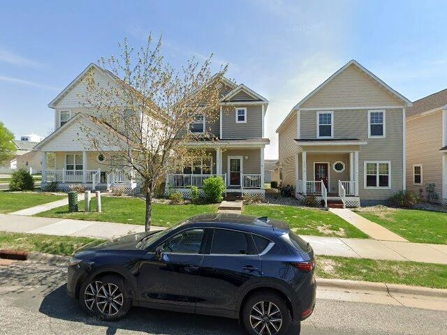 House image located at Chaska, MN 55318