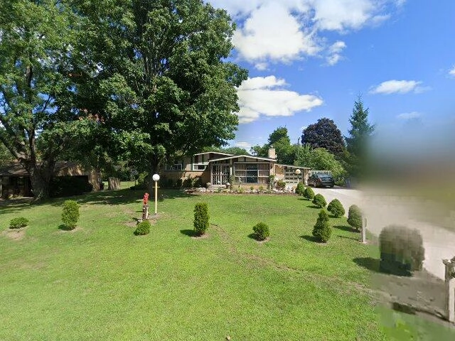 House image located at West Bloomfield, MI 48324