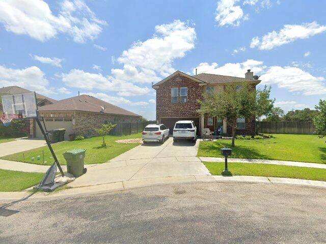 House image located at Cuero, TX 77954