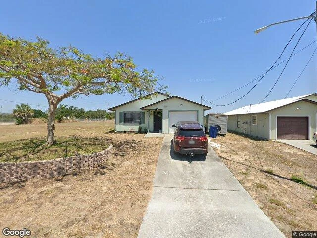 House image located at Sebring, FL 33870