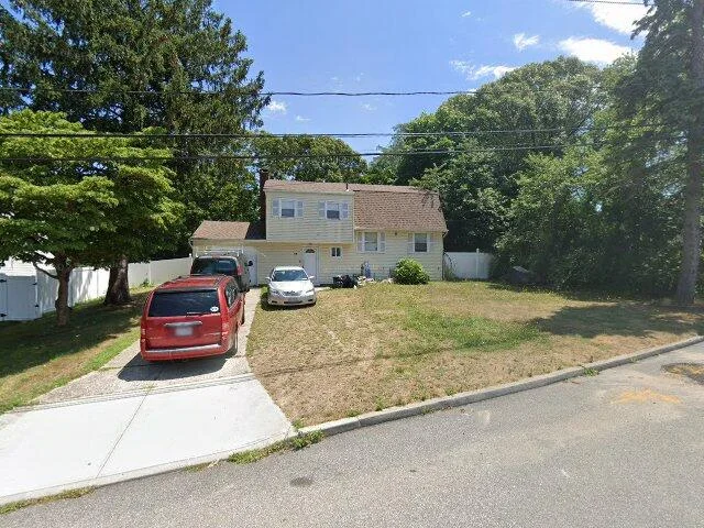 House image located at Selden, NY 11784