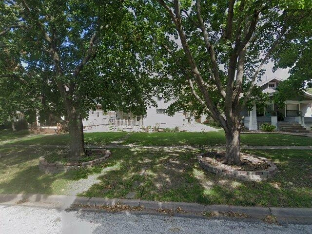 House image located at Hiawatha, KS 66434