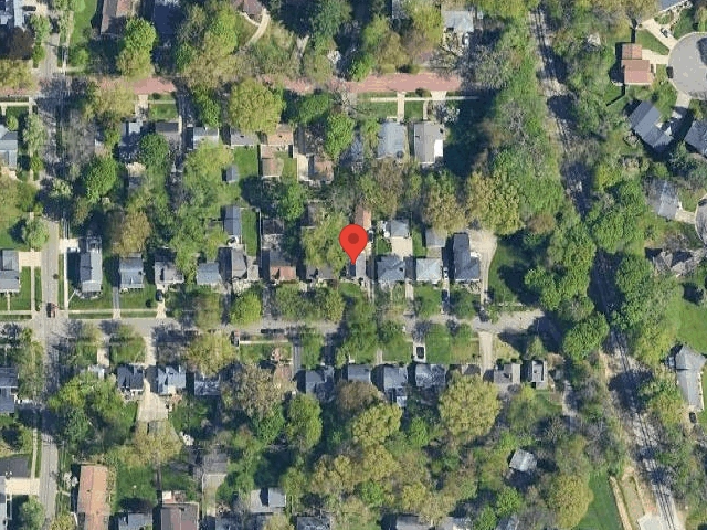 House image located at Akron, OH 44303