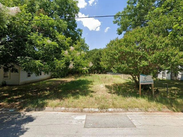 House image located at Gainesville, TX 76240