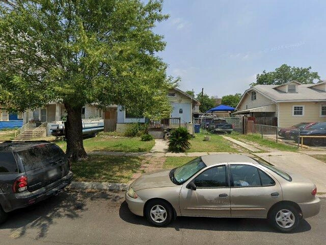 House image located at San Antonio, TX 78210