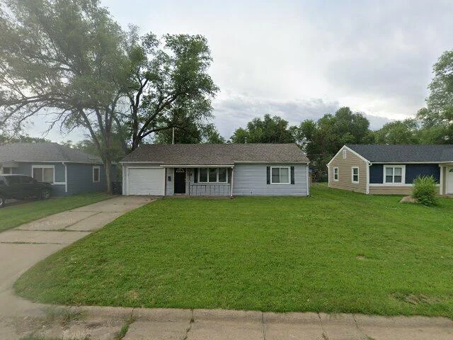 House image located at Salina, KS 67401