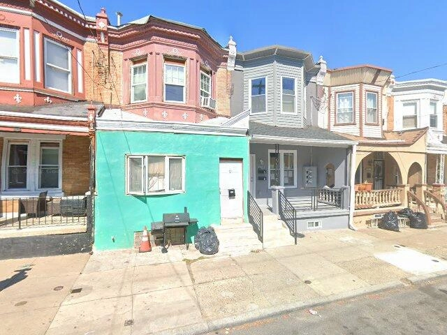 House image located at Philadelphia, PA 19140
