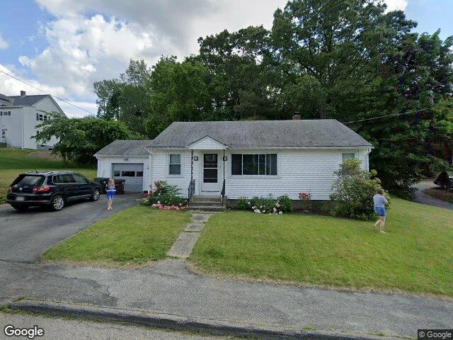 House image located at Auburn, MA 01501