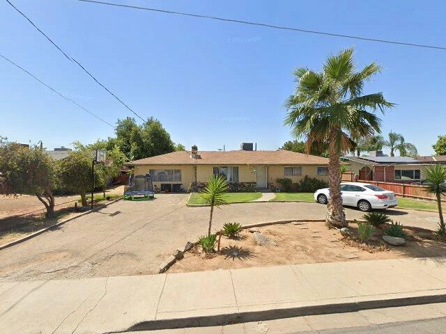 House image located at Dinuba, CA 93618