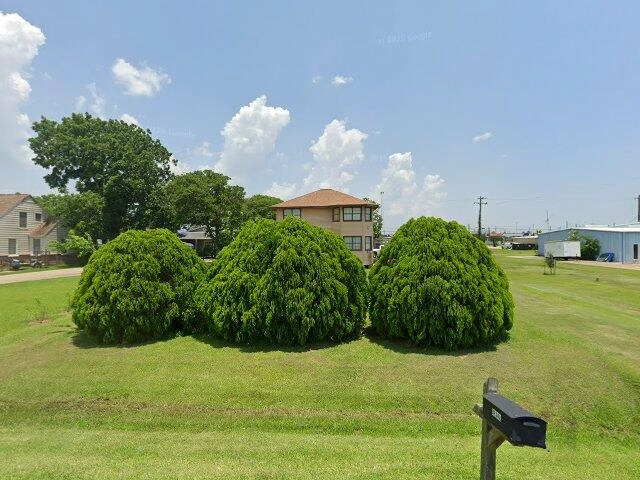 House image located at Freeport, TX 77541