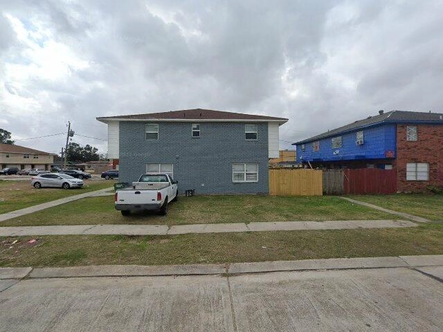 House image located at Harvey, LA 70058