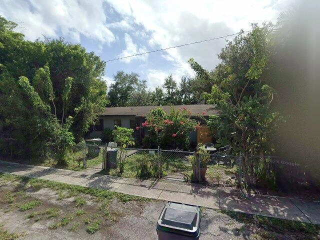 House image located at Miami, FL 33161