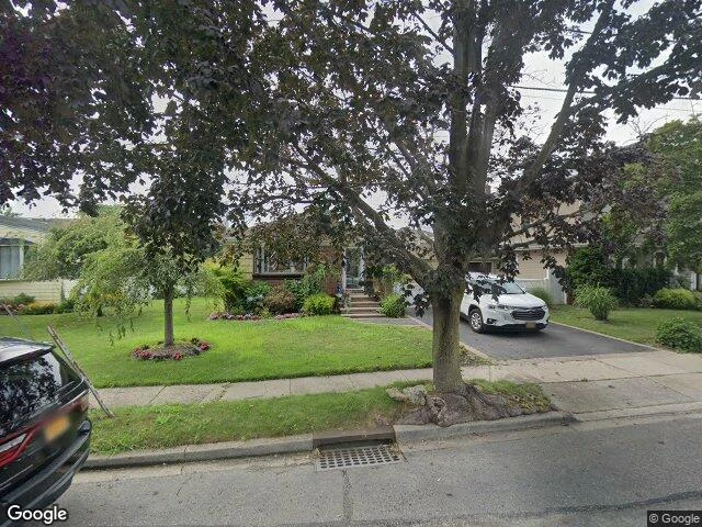 House image located at Massapequa, NY 11758