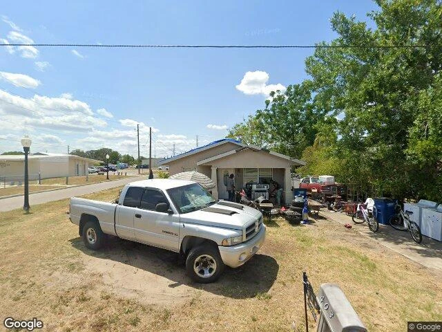 House image located at Sebring, FL 33870