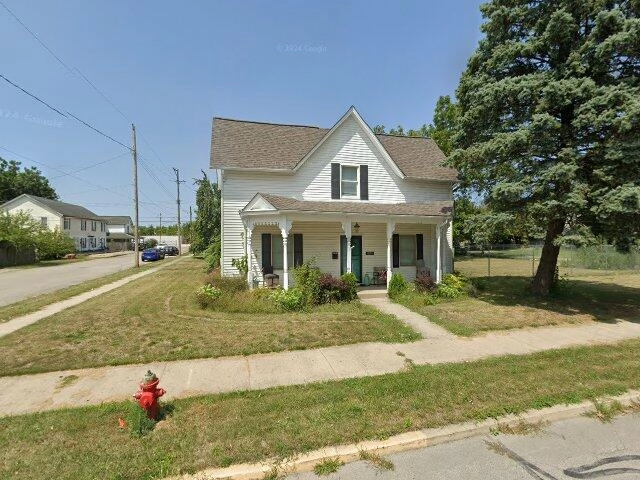 House image located at London, OH 43140