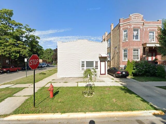 House image located at Cicero, IL 60804