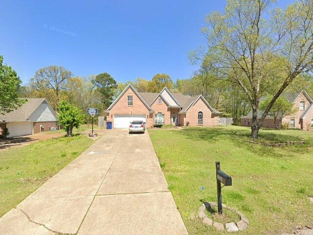 House image located at Olive Branch, MS 38654