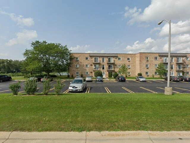 House image located at Carol Stream, IL 60188