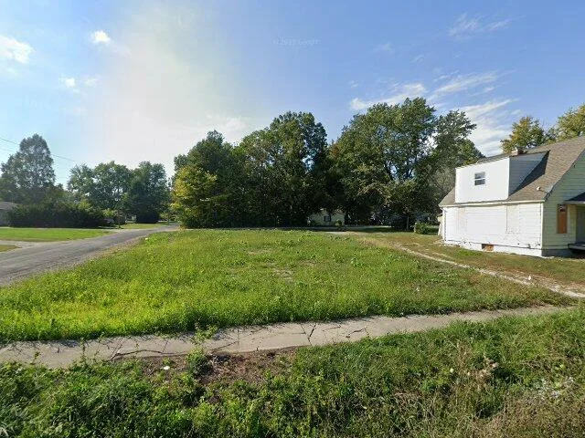 House image located at Jacksonville, IL 62650