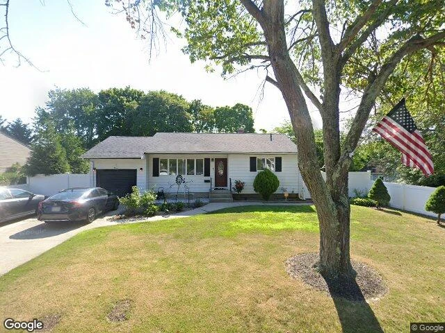 House image located at Patchogue, NY 11772