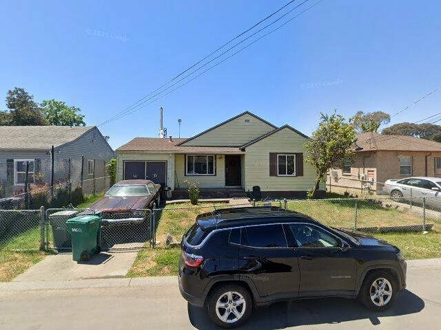 House image located at Oakland, CA 94603