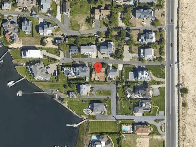 House image located at Monmouth Beach, NJ 07750