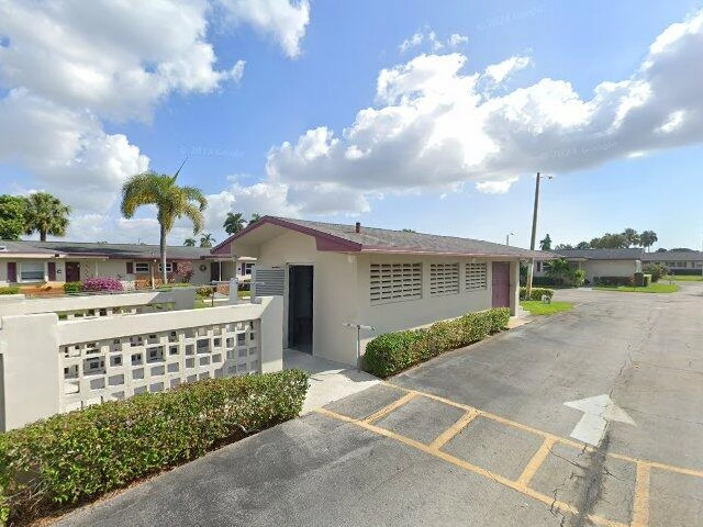 House image located at West Palm Beach, FL 33415