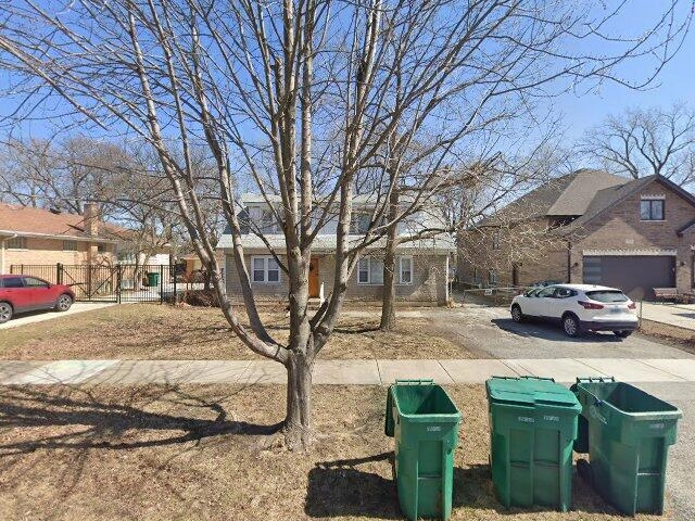 House image located at Burbank, IL 60459