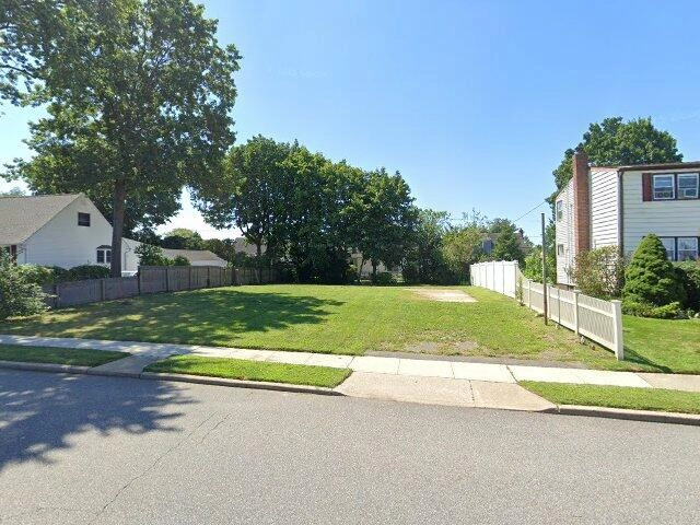 House image located at Seaford, NY 11783