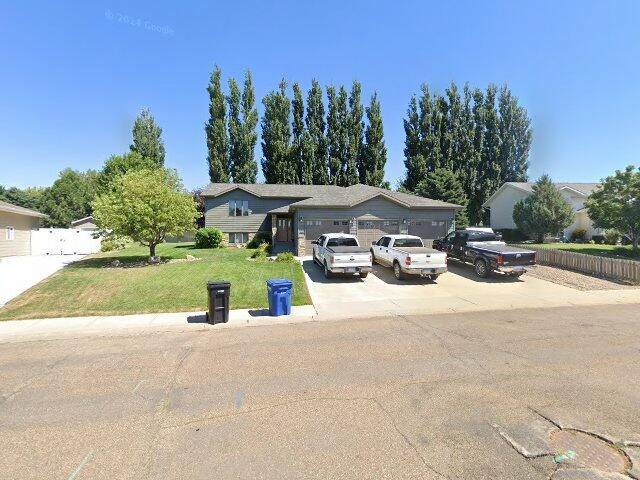 House image located at Dickinson, ND 58601