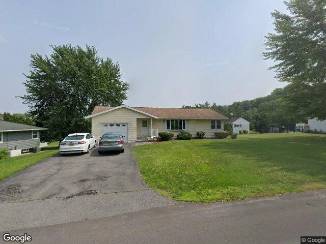 House image located at Syracuse, NY 13209