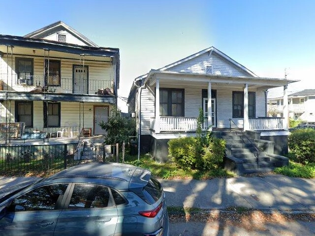 House image located at Amesbury, MA 01913