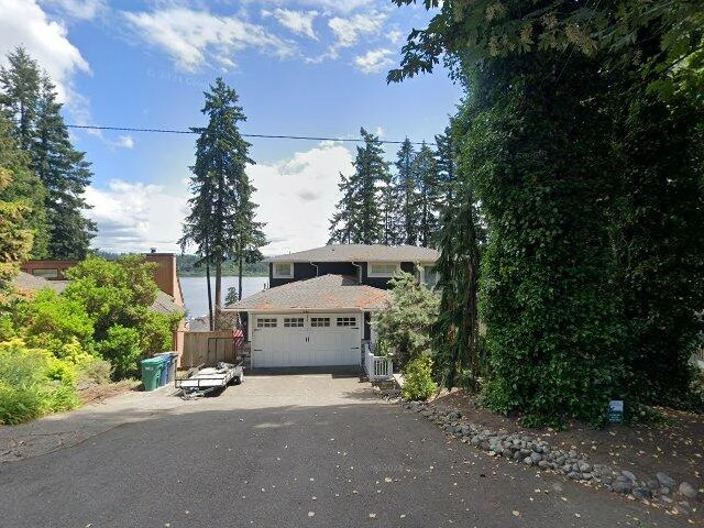 House image located at Kirkland, WA 98034