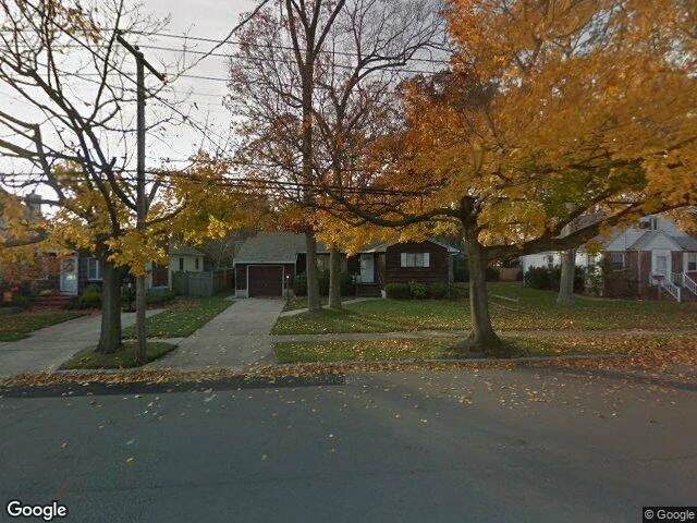 House image located at Massapequa Park, NY 11762