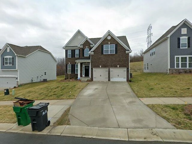 House image located at Charlotte, NC 28214