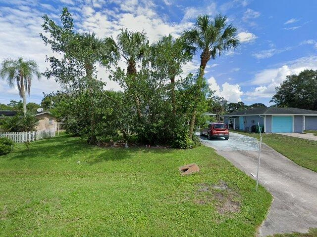 House image located at Fort Pierce, FL 34951