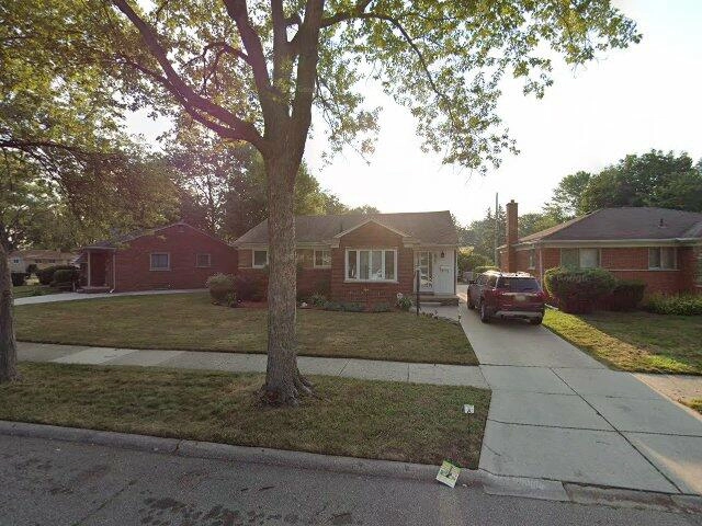 House image located at Eastpointe, MI 48021