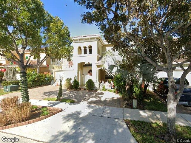 House image located at Miami, FL 33189