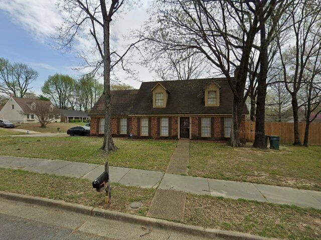 House image located at Memphis, TN 38125