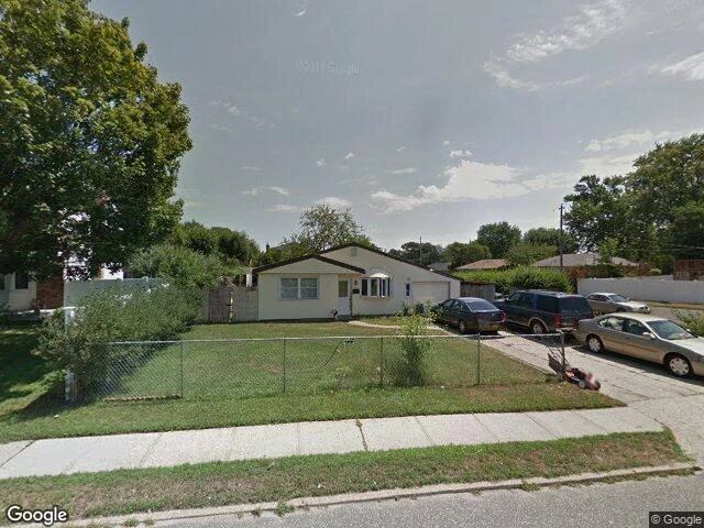 House image located at Bay Shore, NY 11706