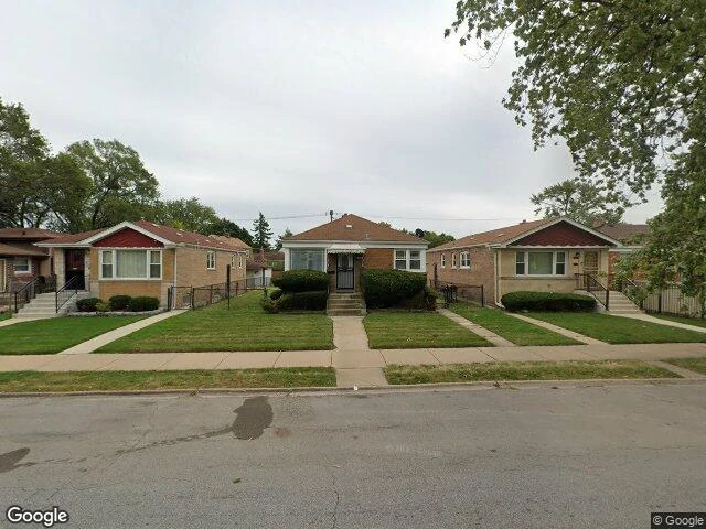 House image located at Chicago, IL 60628