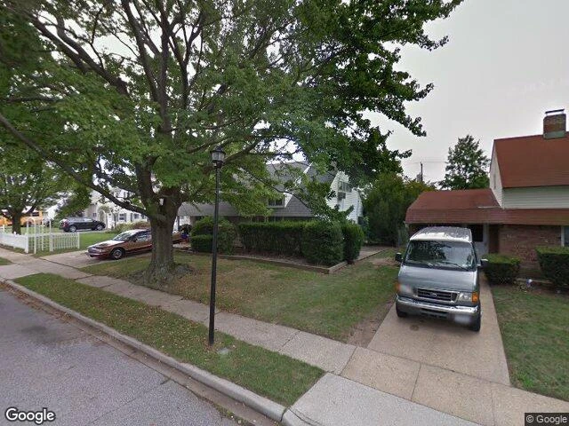 House image located at Levittown, NY 11756
