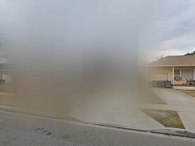 House image located at Lakewood, CA 90712