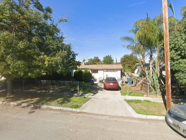 House image located at Fresno, CA 93706