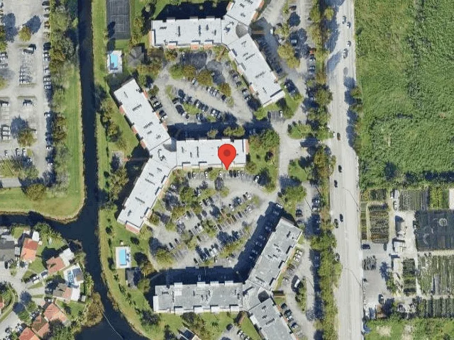 House image located at Miami, FL 33183