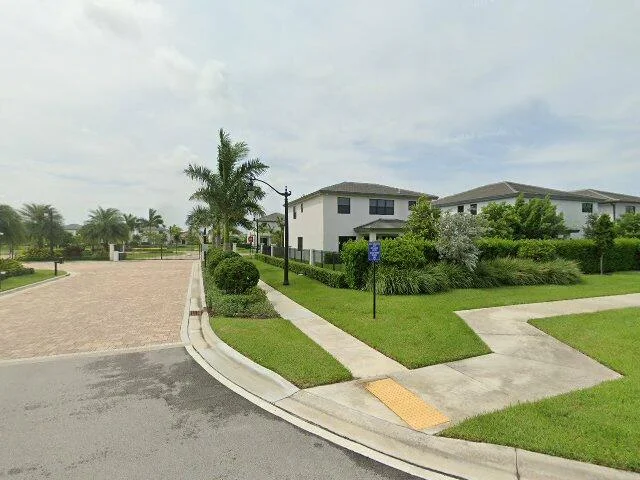 House image located at Hollywood, FL 33029