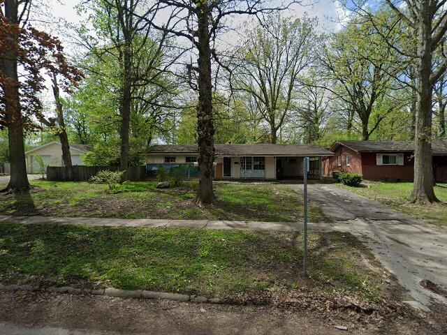 House image located at Flint, MI 48507