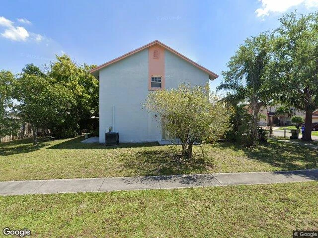 House image located at Hollywood, FL 33025