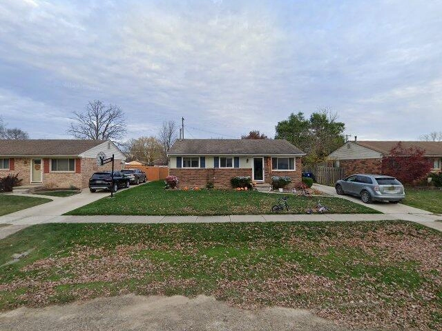 House image located at Canton, MI 48187